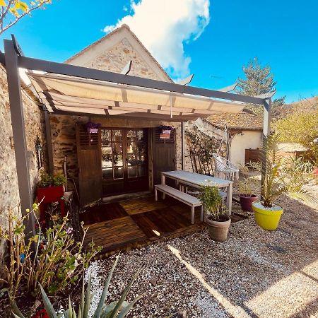 Maison A Proximite De Barbizon / Fontainebleau / A6 Saint-Sauveur-sur-Ecole Dış mekan fotoğraf