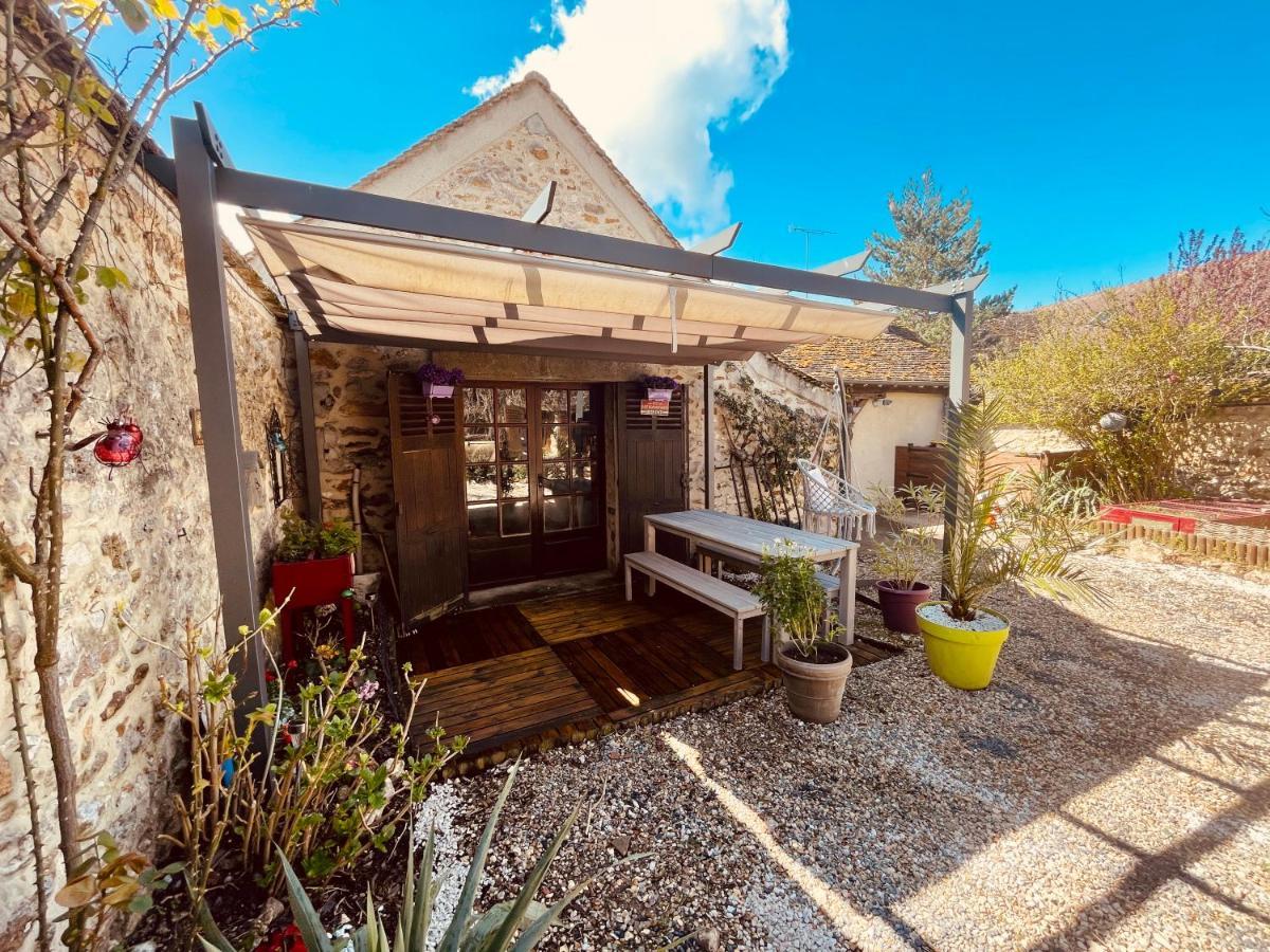 Maison A Proximite De Barbizon / Fontainebleau / A6 Saint-Sauveur-sur-Ecole Dış mekan fotoğraf